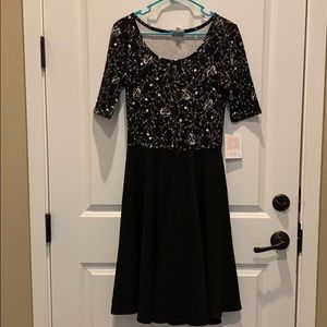 Large lularoe Nicole dress